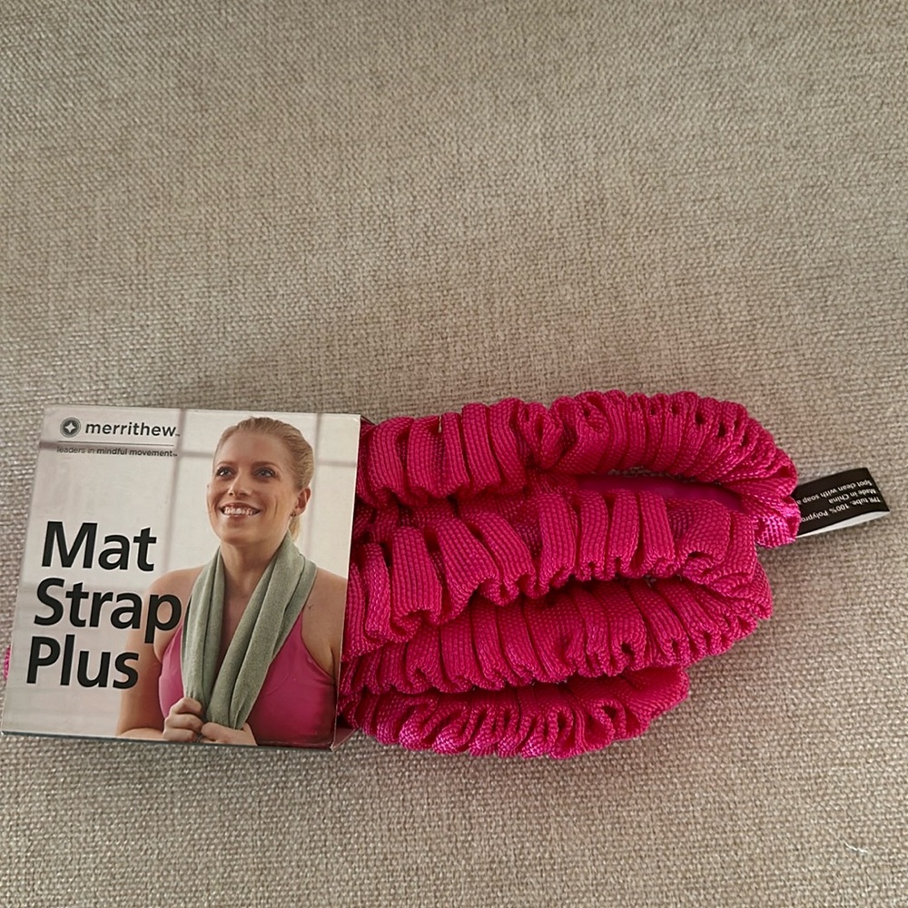 Versatile mat strap. New.